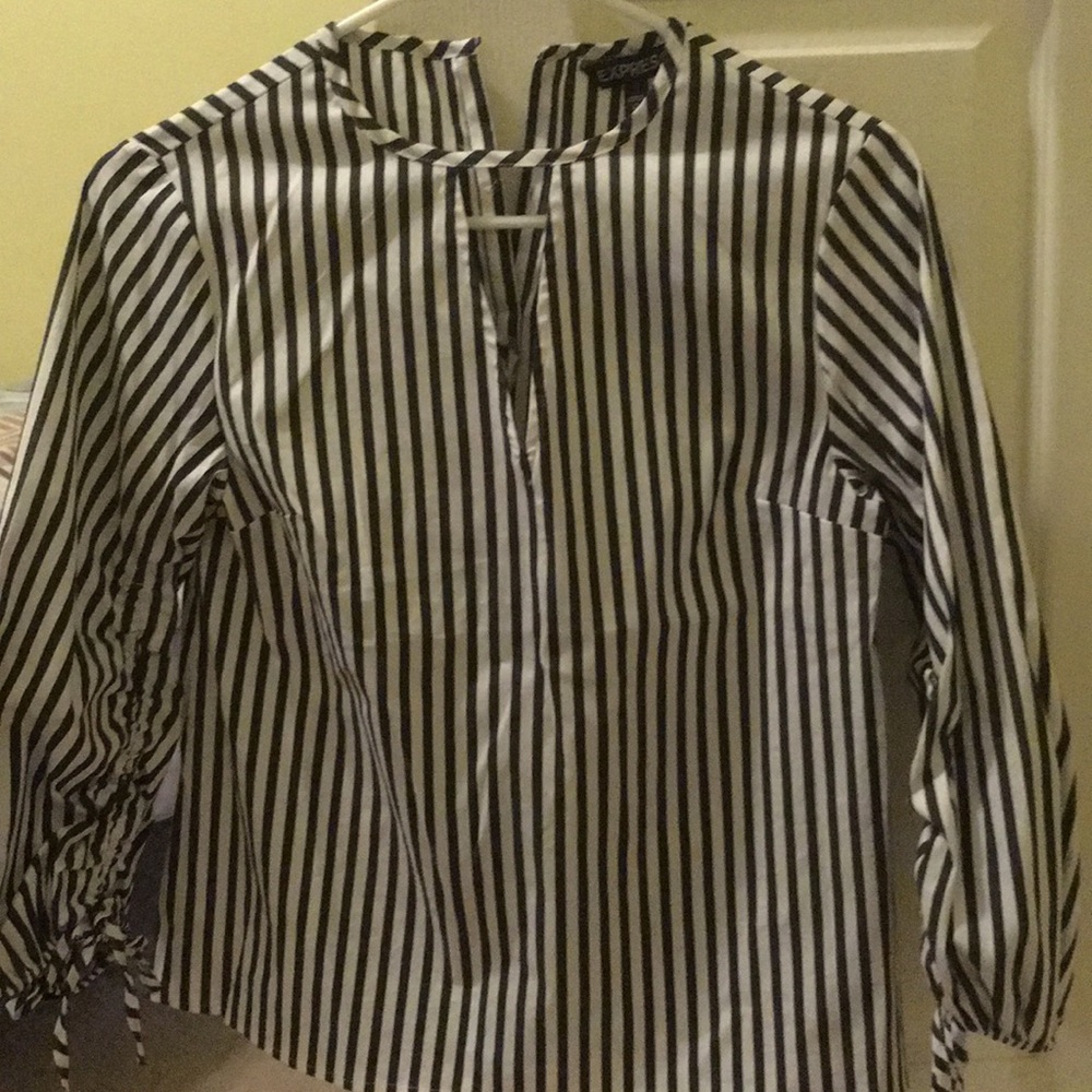 Express Pirate top
